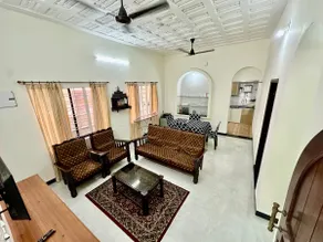 Comfortable & Cozy 2 BHK House Shama - Image 2
