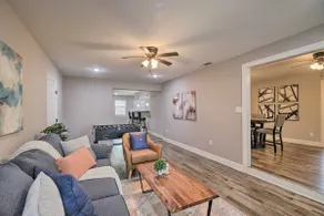 Spacious HTX Escape + Games & Patio - Image 5