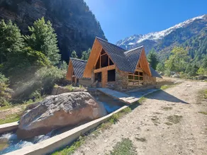 Superior Duplex Cottage | Shepherds Lore Resort - Image 2