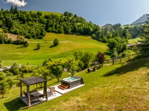 Alpine Mountain Chalet - Image 3
