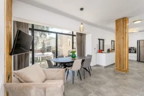 Luxurious 3Bedroom Apartment Emek Refaim Jerusalem - Image 3