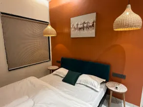 Brune: Private 1Bhk Apt near Apollo Hospital - Image 2