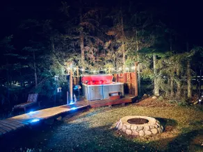 Family cabin HotTub/Games Rm/2 TVs/Fireplace/Wi-Fi - Image 3