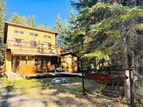 Family cabin HotTub/Games Rm/2 TVs/Fireplace/Wi-Fi - Image 2