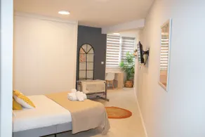 Cool Vialia - Image 2