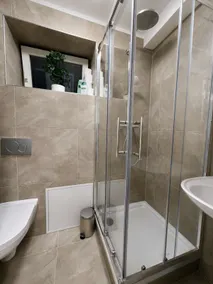 Stylish Souterrain Apartment in City Center - Image 5