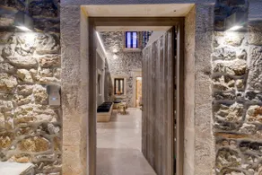 Villa Voritsi with Jacuzzi & Sauna - Image 3