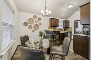 Peaceful Convenience in Moore - Minutes to OU! - Image 5