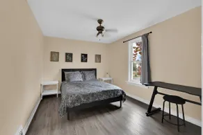 Charming 3-bdr Getaway|Little Italy| Free Parking - Image 2