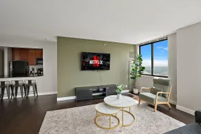 14th fl. | Downtown | City View | Parking & Pool - Image 2