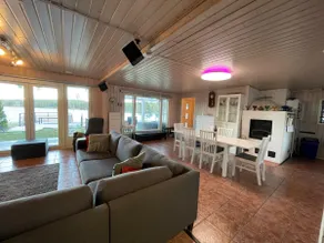 Villa Purnukka: Hot tub, lake view, and sauna - Image 3