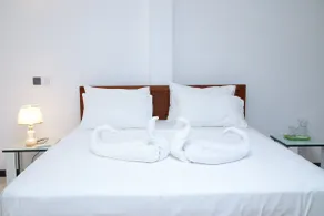 Aranya Heights Luxury 7 Pax Home - Image 4