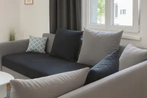 Elegant 2 Bedroom Flat, Bright & Peaceful - Image 4