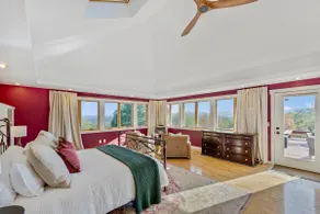 Million dollar VIEWS | Hot Tub | Near Hedges Lake - Image 3
