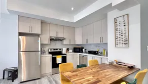 Bentley Commons Luxury 4 Bedroom Townhome - Image 5