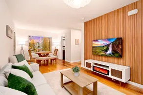 Cozy Townhouse Retreat ｜Easy Parking｜20min DT - Image 2
