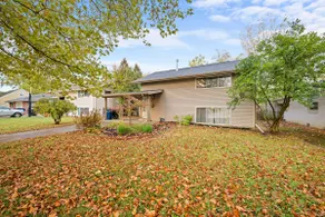 Midvale Retreat: Spacious 3BR Near Downtown Toledo - Image 2