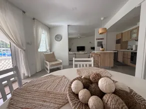 Spacious, 2BDR, 2BTH Villa close to Beach & Pool! - Image 2