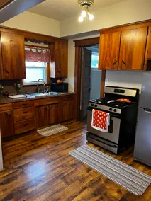 Cozy 2 story retreat near Youngstown| pet friendly - Image 5