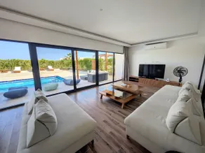 Spacious Private Pool 3BR Somabay Villa w Seaviews - Image 2