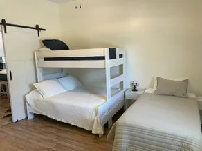 Completely Refurbished Cottage! - Image 5