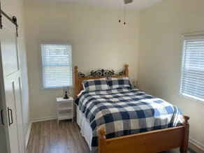 Completely Refurbished Cottage! - Image 4