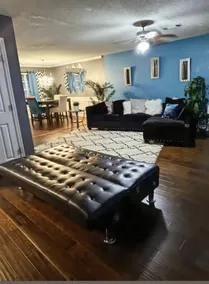Spacious Home in Airport Area & min to Downtown - Image 5