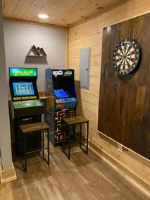 Creekside Beech Mt Cabin—Private & Serene - Image 3