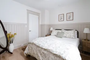 Cozy Apt | Walk to Canal & Downtown Port Colborne - Image 3