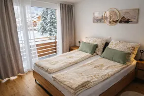 Zermatt Access · 2min Train · 68m² · Balcony View - Image 4