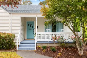 Stylish 3BR w/ Fenced Yard | Walk to Park & Shops - Image 2