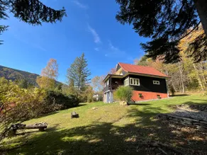 Log cabin in the Beskydy valley of Slavíč with a magnificent view - Image 4