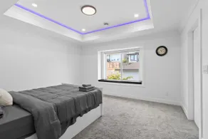 Luxe 5BR Home in White Rock • Sleeps 10 - Image 4