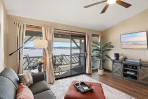 Lakefront MM19|Top Floor|Cov Patio|Salt H2O Pool - Image 2