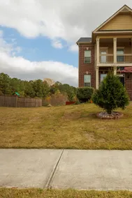 Minutes to LakePoint Sports•3BR BSMT•Sleeps 10 - Image 2