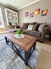 Cozy 2BR Home | 2 Baths | Near Airport & Downtown - Image 2