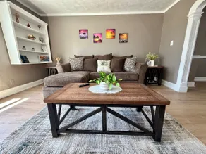 Cozy 2BR Home | 2 Baths | Near Airport & Downtown - Image 3