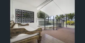 Beachfront in Kurrimine! - Image 4