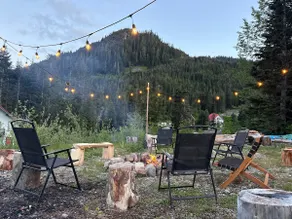 Alpine Retreat|Fireplace, Forest Views&Cozy Charm - Image 2