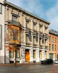 Limehome Kortrijk Gentsestraat - Image 3