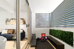 Alexandria Exchange - Parking, King Beds, Gym - Image 5