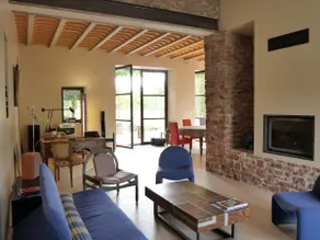 Domaine des Pierres Rouges – family home - Image 2