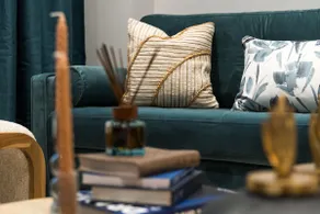 Stylish 1-Bed Flat Near Barons Court Station - Image 5