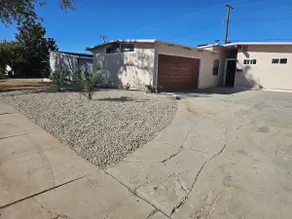 Spacious 4BR Home w/Pool Nr Hospitals/Free parking - Image 3