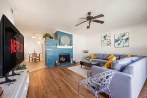 Spacious 4BR Home w/Pool Nr Hospitals/Free parking - Image 4