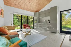 Lux Loft Firepit & Trails Close to Woodstock, GMHA - Image 2