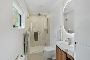 Designer Cabin • Woodstock • Swimming Hole Nearby - Image 5