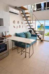 Luxury Oceanfront Penthouse w Loft and 2 Balconies - Image 3
