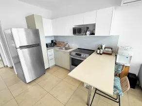 Luxury Oceanfront Penthouse w Loft and 2 Balconies - Image 4