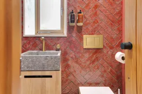 The Beeches - Two Bedroom Cottage With Hot Tub - Image 5